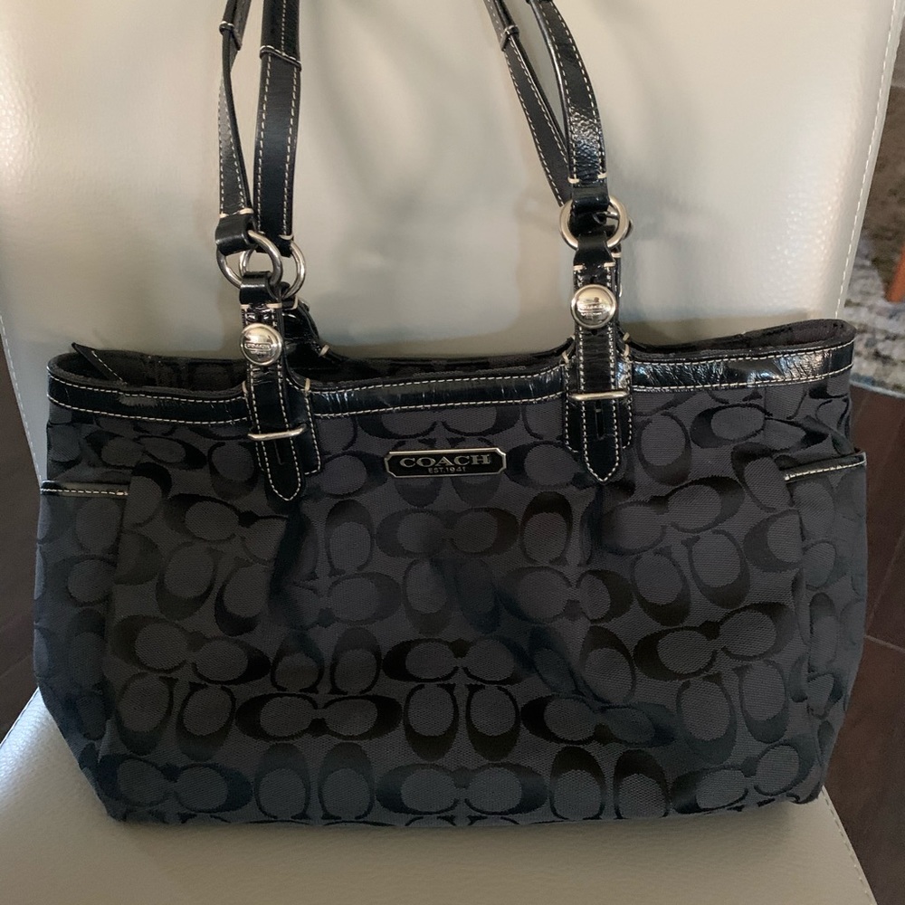 Authentic Coach, medium tote